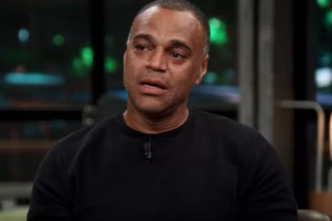 Denilson chora ao falar da importância da mulher, Luciele di Camargo: ‘Mudou minha vida’